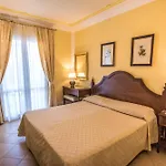 Daphne Otel Giardini Naxos