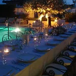 Otel Daphne