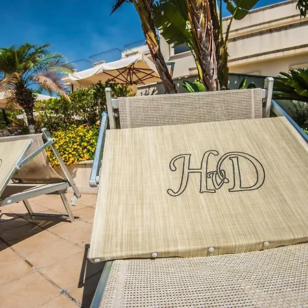 Hotel Daphne Giardini Naxos