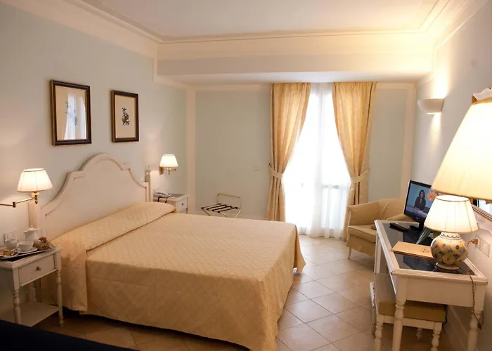 Hotel Daphne Giardini-Naxos