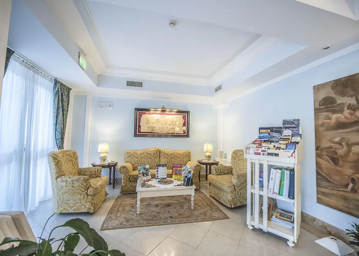 Hotel Daphne Giardini-Naxos