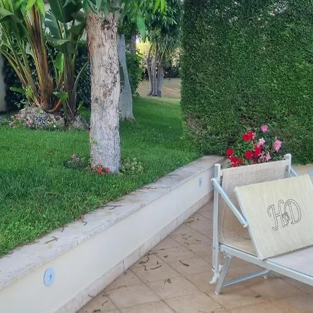 Daphne Otel 4*