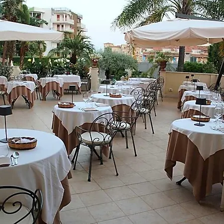Daphne 4* Giardini-Naxos