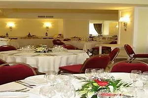 Daphne Giardini-Naxos