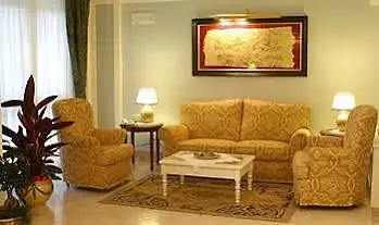Hotell Daphne Giardini Naxos