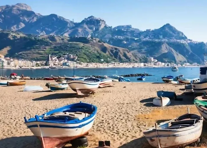 Daphne Hotel Giardini-Naxos